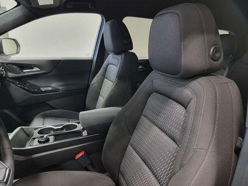 New 2026 Chevrolet Equinox LT w/ Convenience Package II image 13