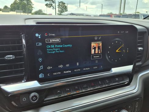 Used 2024 Chevrolet Silverado 1500 High Country w/ Midnight Edition image 13