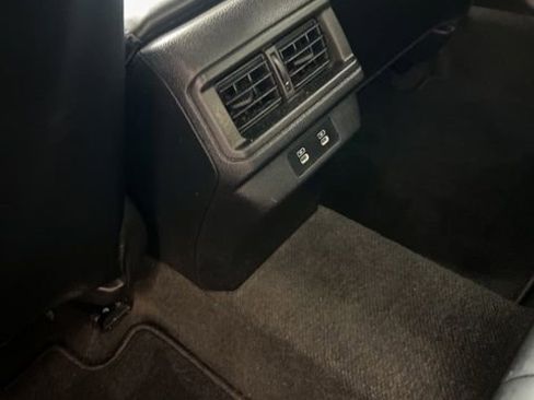 Used 2023 Honda Accord Touring image 27