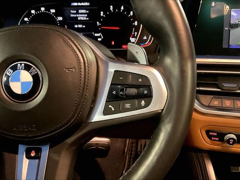 Used 2022 BMW M440i Coupe image 21