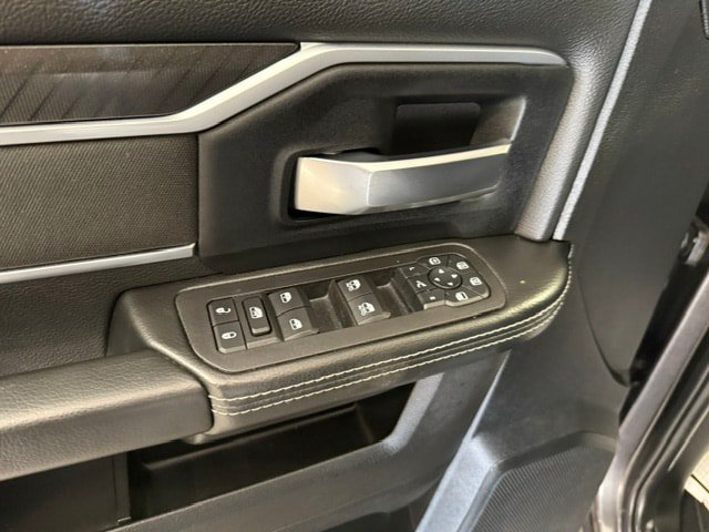 Used 2025 RAM 2500 Big Horn AWD/4WD image 42