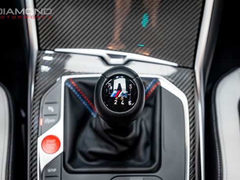 Used 2025 BMW M3 w/ M Carbon Exterior Package RWD image 94