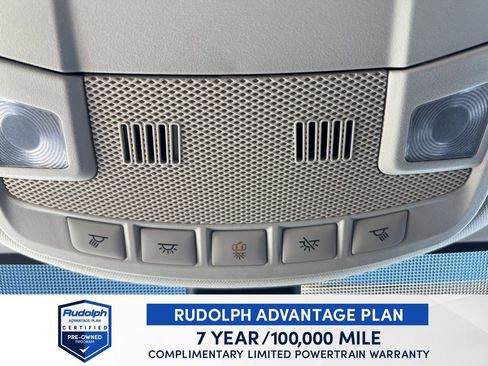 Used 2024 Ford Edge SEL image 10