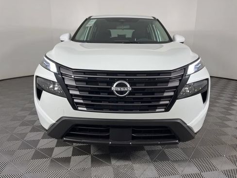 New 2026 Nissan Rogue SV FWD image 5