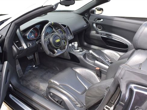 Used 2014 Audi R8 V10 AWD/4WD image 4