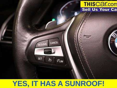 Used 2022 BMW X5 sDrive40i w/ Premium Package image 11