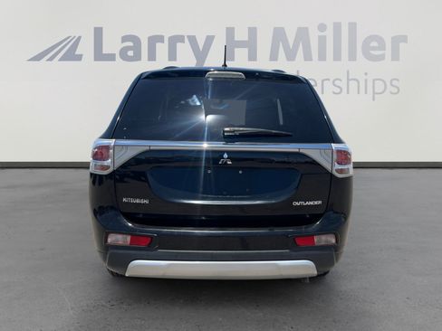 Used 2015 Mitsubishi Outlander ES FWD image 4