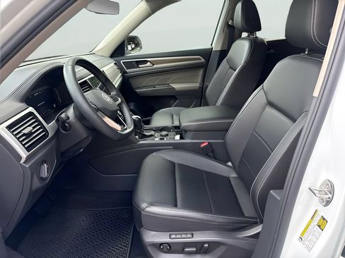 Used 2023 Volkswagen Atlas SEL AWD/4WD image 17