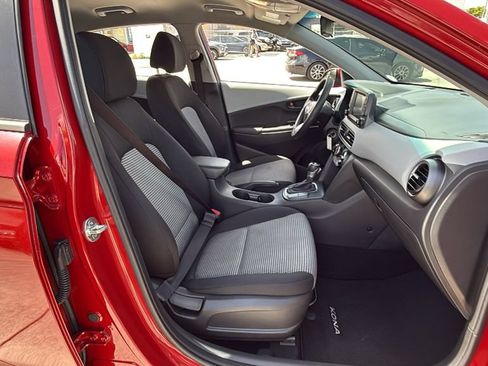 Used 2021 Hyundai Kona SE FWD image 34