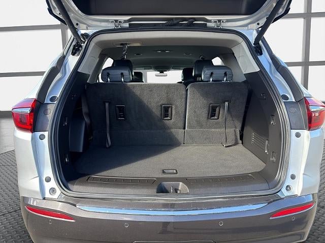 Used 2021 Buick Enclave Essence w/ Sound and Sites Package AWD/4WD image 12