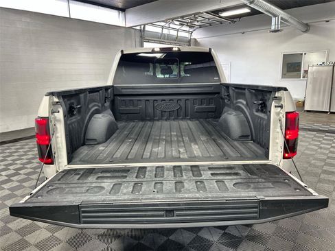 Used 2018 Ford F150 Platinum w/ Technology Package image 27
