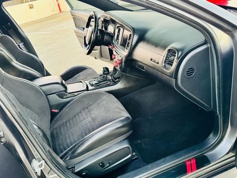 Used 2019 Dodge Charger Scat Pack w/ Daytona Edition image 30