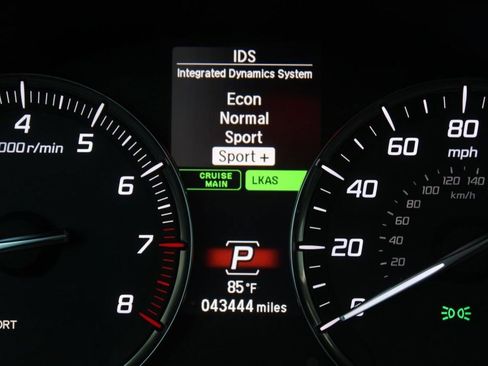 Used 2017 Acura TLX V6 w/ Technology Package FWD image 45
