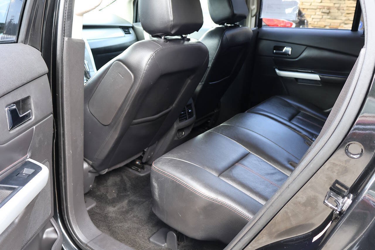 Used 2014 Ford Edge SEL w/ Equipment Group 205A FWD image 16
