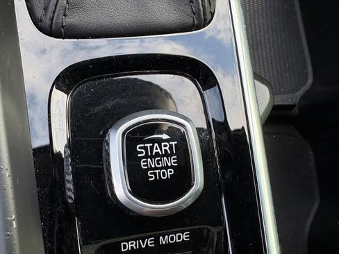 Used 2021 Volvo XC60 T5 Inscription w/ Protection Package Premier image 15