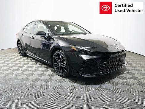 Certified 2025 Toyota Camry XSE image 1