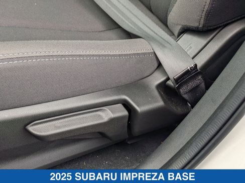 Certified 2025 Subaru Impreza 2.0i image 26