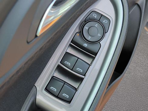 Used 2024 Chevrolet Malibu LT FWD image 9