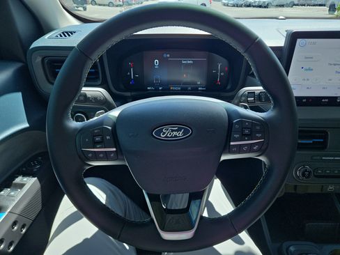 Used 2026 Ford Maverick Lobo AWD/4WD image 11
