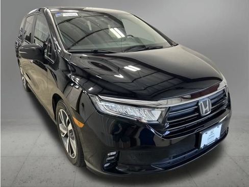 Certified 2023 Honda Odyssey Touring image 9