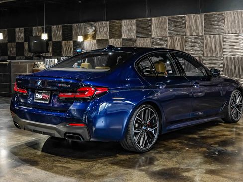 Used 2023 BMW M550i xDrive w/ Parking Assistance Package AWD/4WD image 8