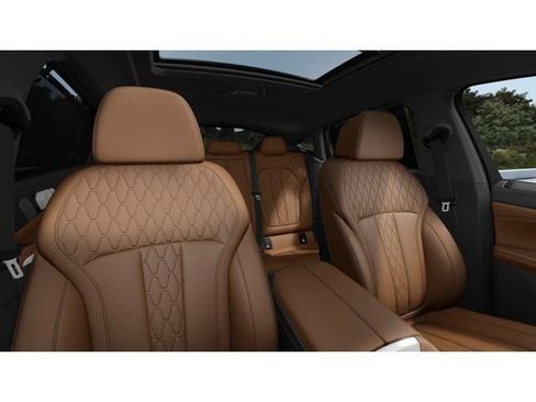 New 2027 BMW X6 xDrive40i w/ Executive Package AWD/4WD image 11