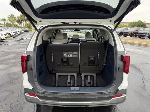 New 2026 Kia Carnival SX FWD image 13