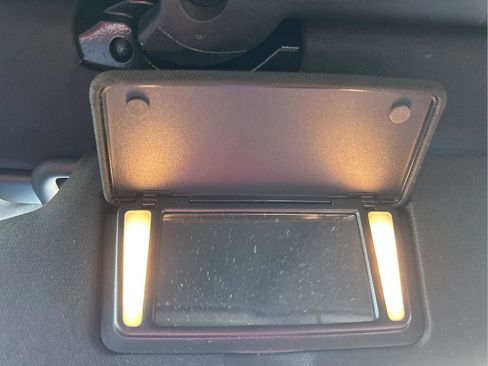 Used 2023 Chevrolet Corvette Stingray Coupe w/ Z51 Performance Package image 20