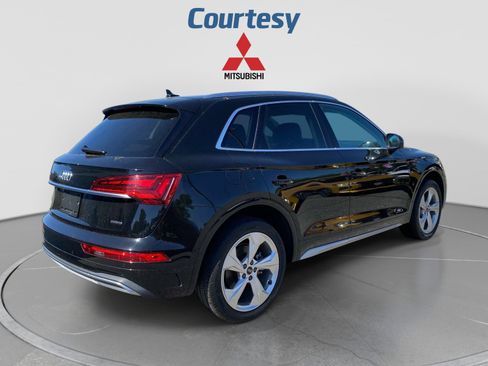 Used 2021 Audi Q5 2.0T Premium Plus w/ Premium Plus Package AWD/4WD image 7