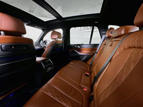 Used 2022 BMW X5 M50i w/ Executive Package AWD/4WD image 24
