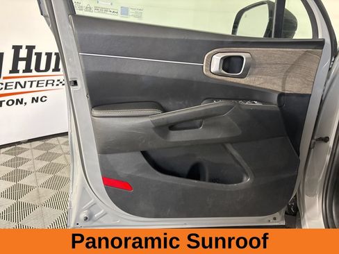 Used 2023 Kia Sorento X-Line EX AWD/4WD image 11
