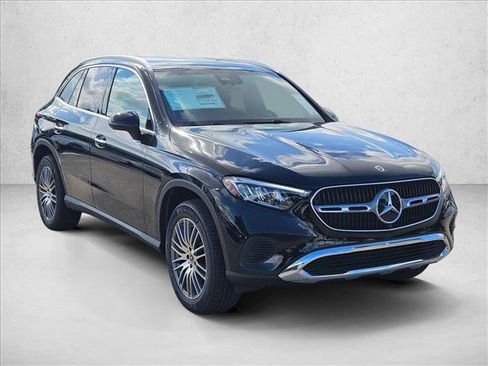 New 2026 Mercedes-Benz GLC 300 image 3