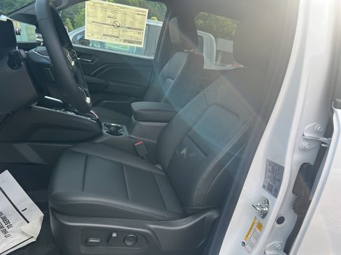 New 2026 GMC Canyon Elevation w/ Convenience Package AWD/4WD image 7