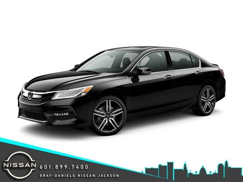 Used 2017 Honda Accord Touring image 1