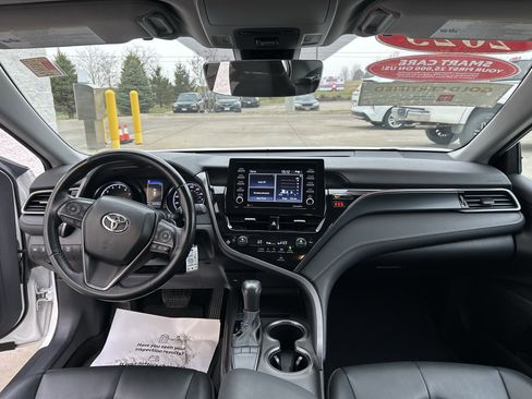 Certified 2023 Toyota Camry SE image 18