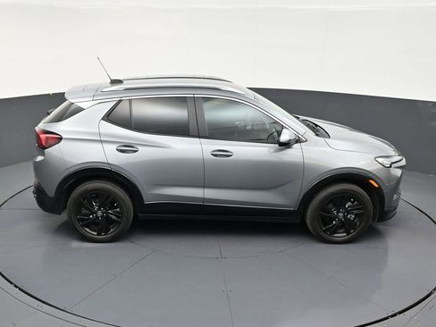 Used 2024 Buick Encore GX Sport Touring FWD image 17