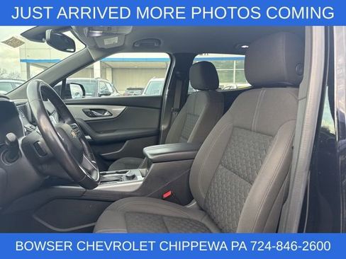 Used 2019 Chevrolet Blazer LT image 2