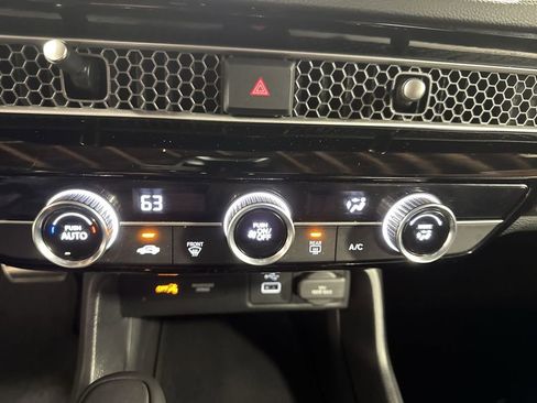 Used 2024 Honda Civic Sport image 25