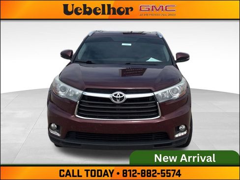 Used 2016 Toyota Highlander Limited AWD/4WD image 10
