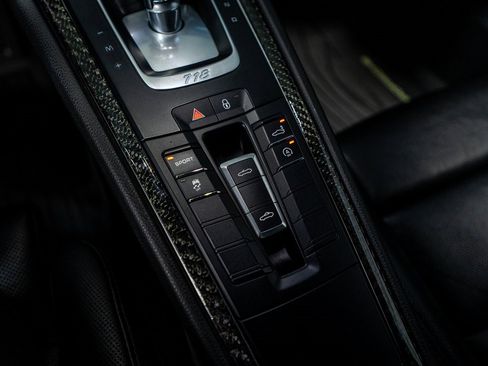 Used 2017 Porsche 718 Boxster S image 45