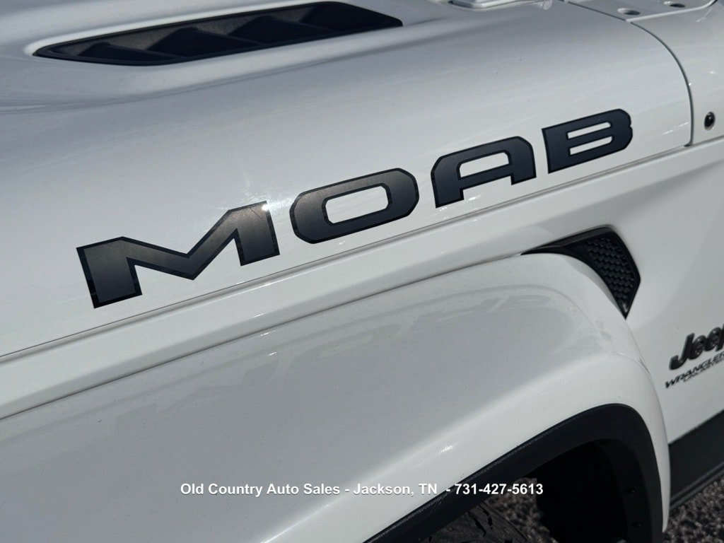 Used 2019 Jeep Wrangler Unlimited Sahara w/ Quick Order Package 24M Moab AWD/4WD image 6