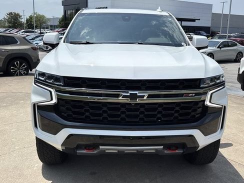 Used 2022 Chevrolet Tahoe Z71 w/ Luxury Package AWD/4WD image 23