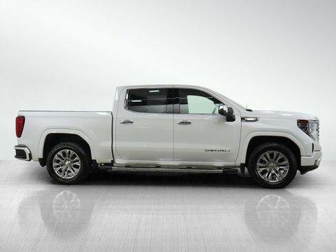 Used 2024 GMC Sierra 1500 Denali w/ Technology Package AWD/4WD image 6