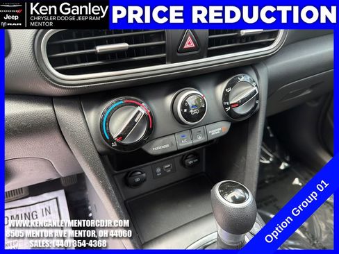Used 2021 Hyundai Kona SE AWD/4WD image 16