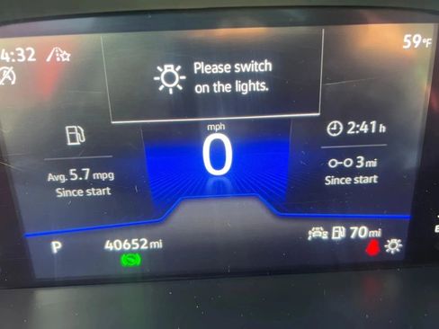 Used 2022 Volkswagen Tiguan S image 13