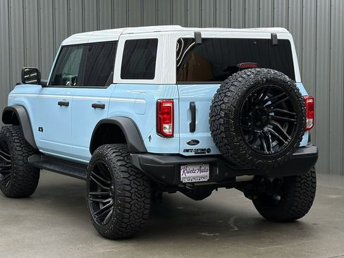 Used 2025 Ford Bronco Heritage Edition image 3