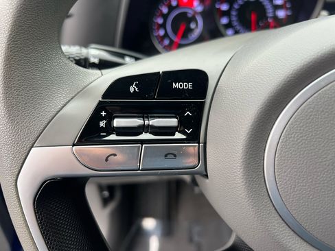 Used 2023 Hyundai Elantra SEL image 75