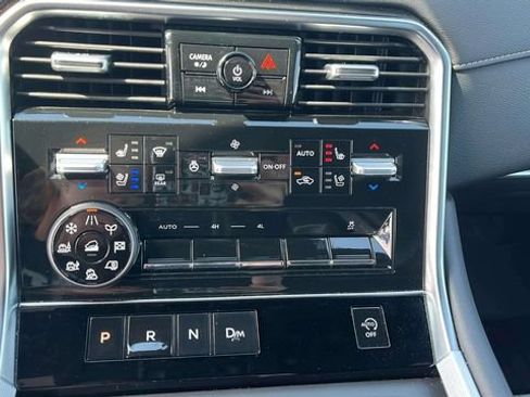 Used 2026 Nissan Armada Platinum AWD/4WD image 16
