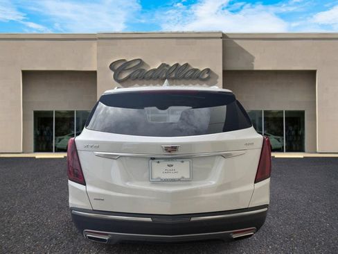 Used 2022 Cadillac XT5 Premium Luxury AWD/4WD image 4