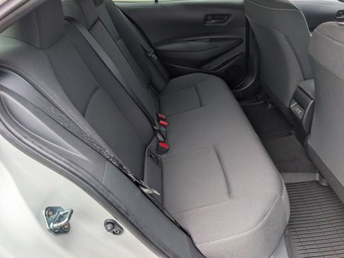 Used 2026 Toyota Corolla LE FWD image 5